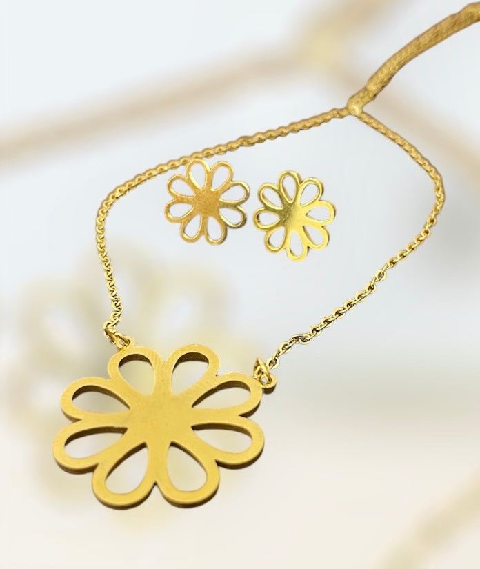 Bloomin 'Beauty-18K Gold Plated