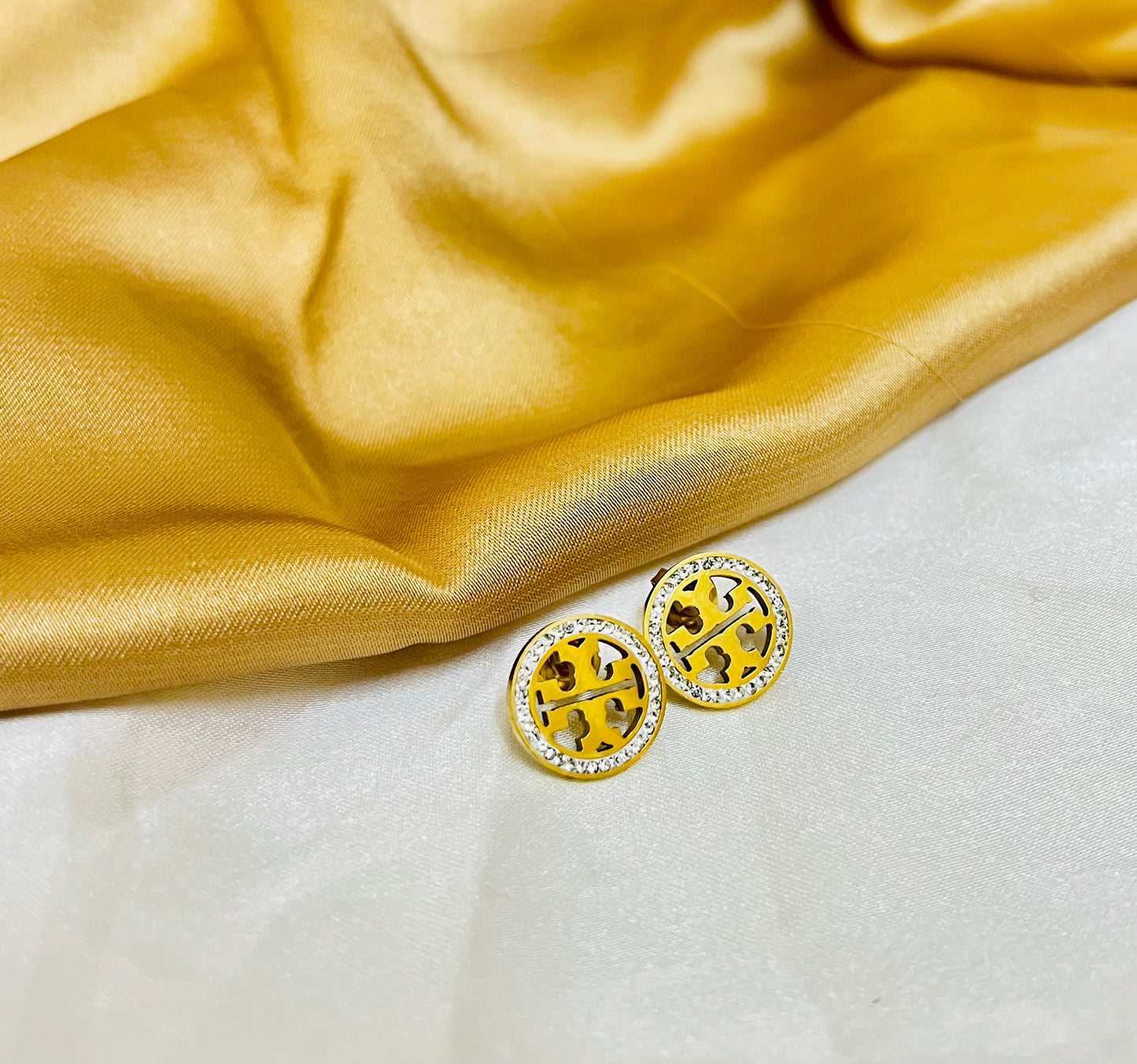 Tory Bruch-18K Gold Plated.