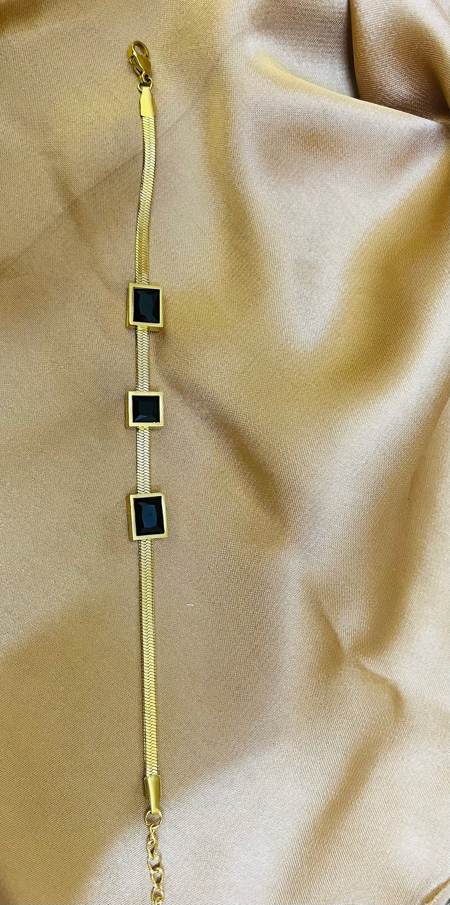 Tri square Black -18K Gold Plated.