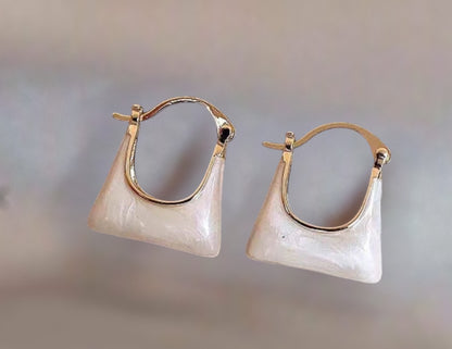 Baggy Earrings.